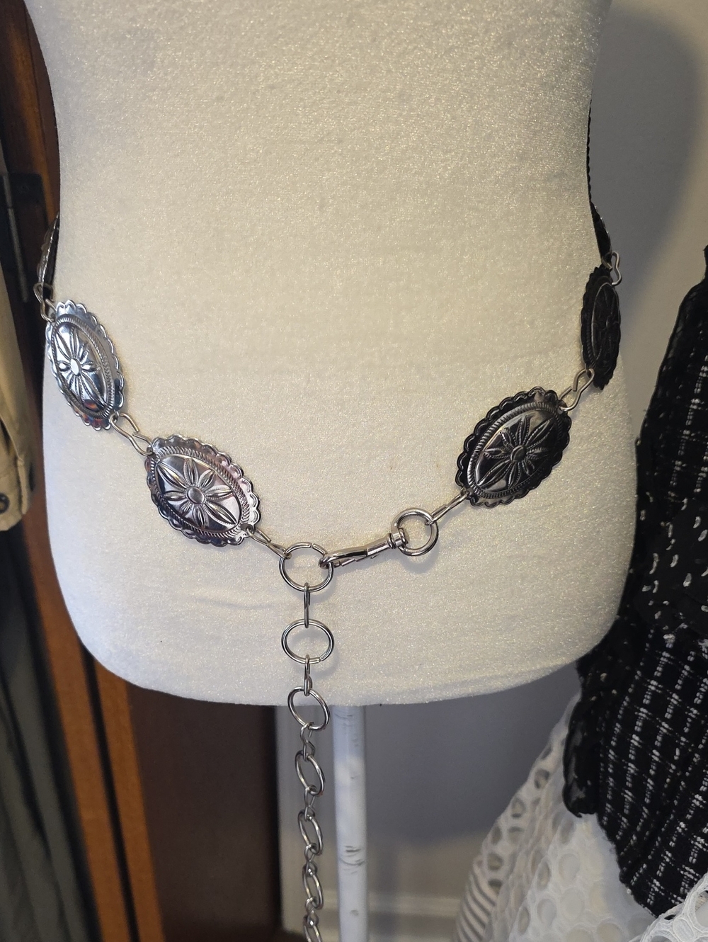 Silvertone Chain Belt Boho Jazzy L/XL